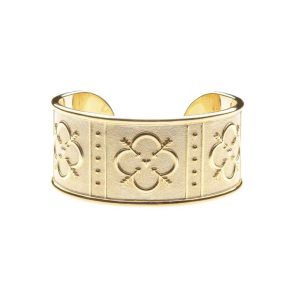 love quatrefoil cuff