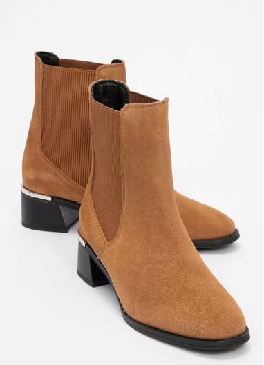 neiva cognac brown suede leather chelsea boot