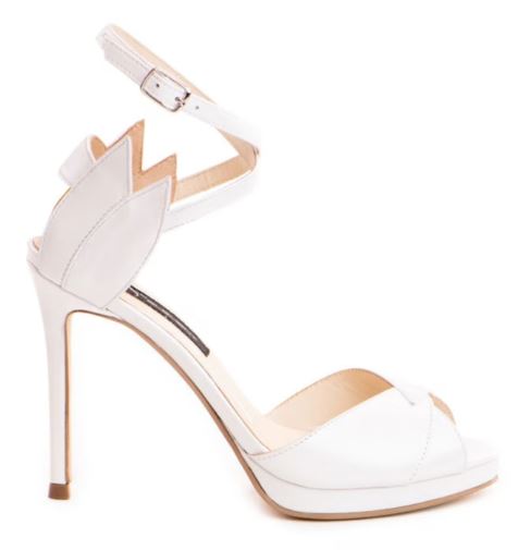 pearl white flowers sandal