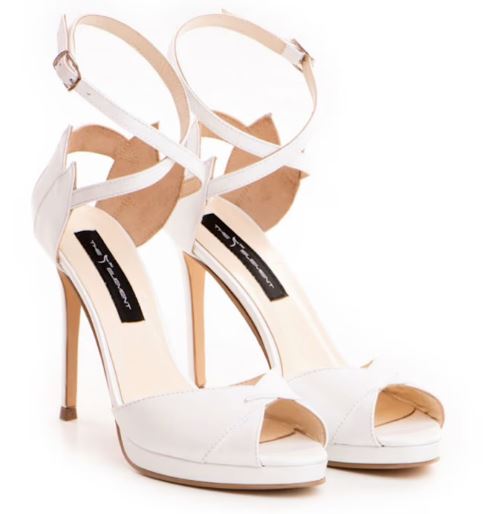 pearl white flowers sandal