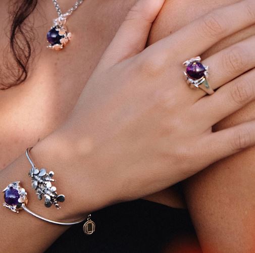 natural queen bracelet in sterling silver, with natural amethyst